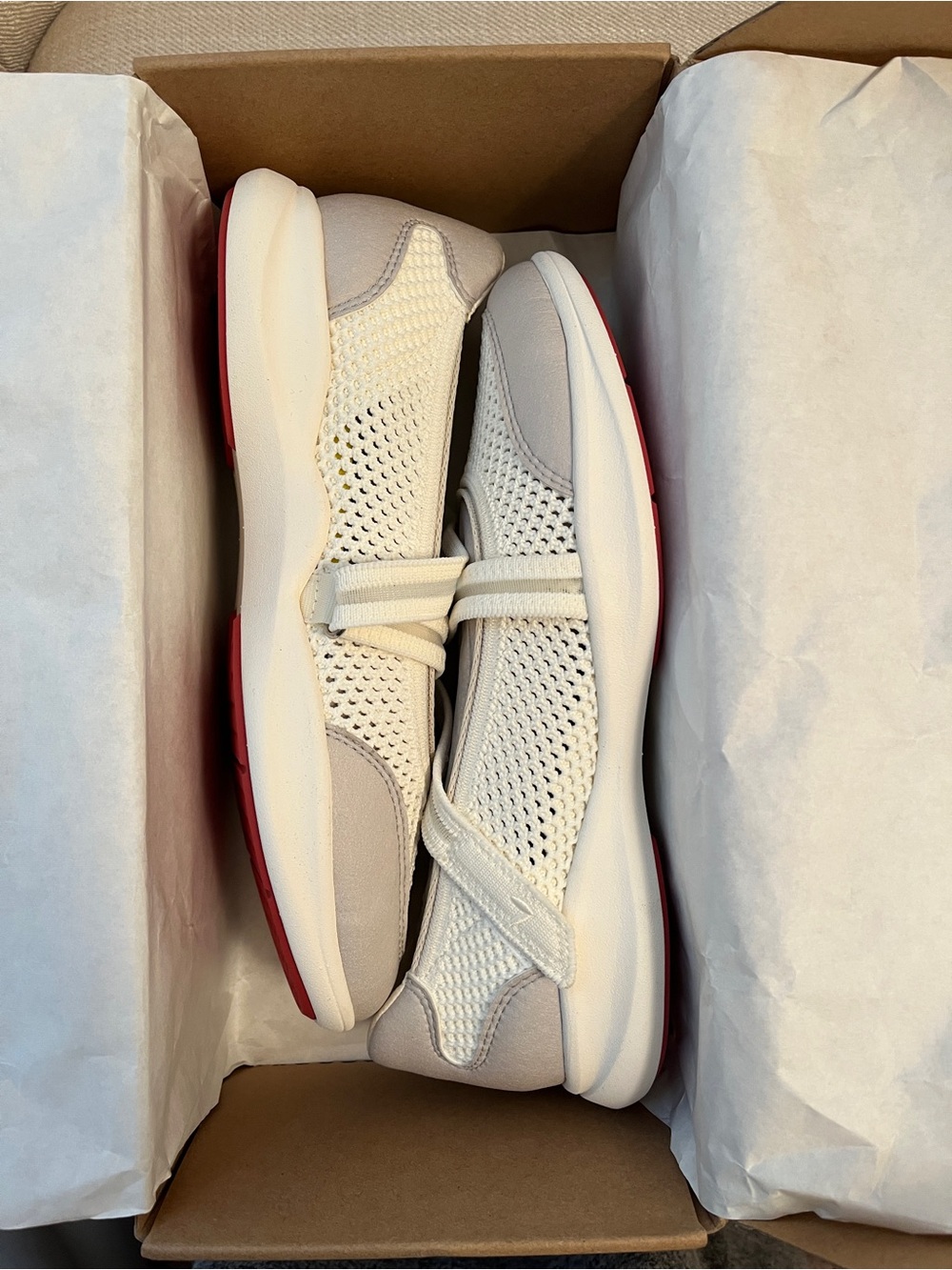 BRAND NEW Vivaia Walker Pro Mesh Hybrid Mary Jane (Isabeli) Gray/White - 8.5M - Picture 5 of 16